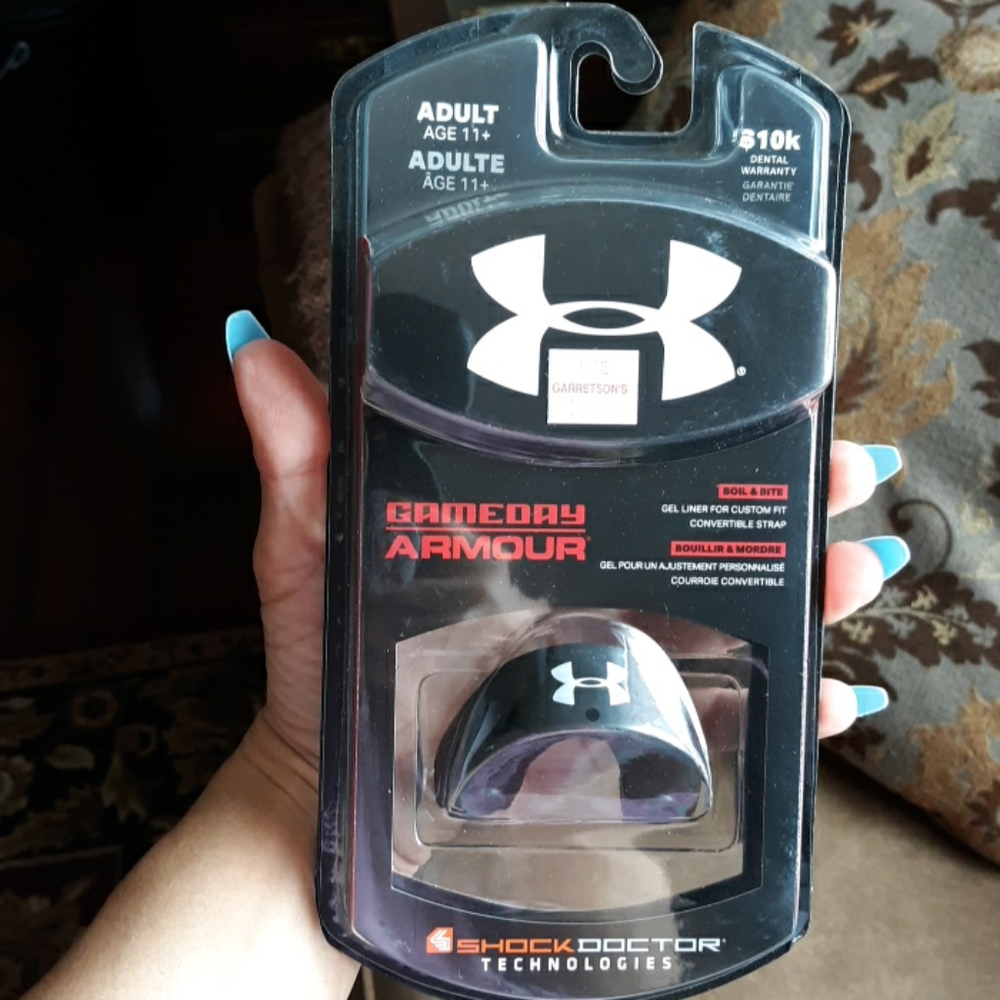 🛑SOLD🛑Under Armour Mouth Guard